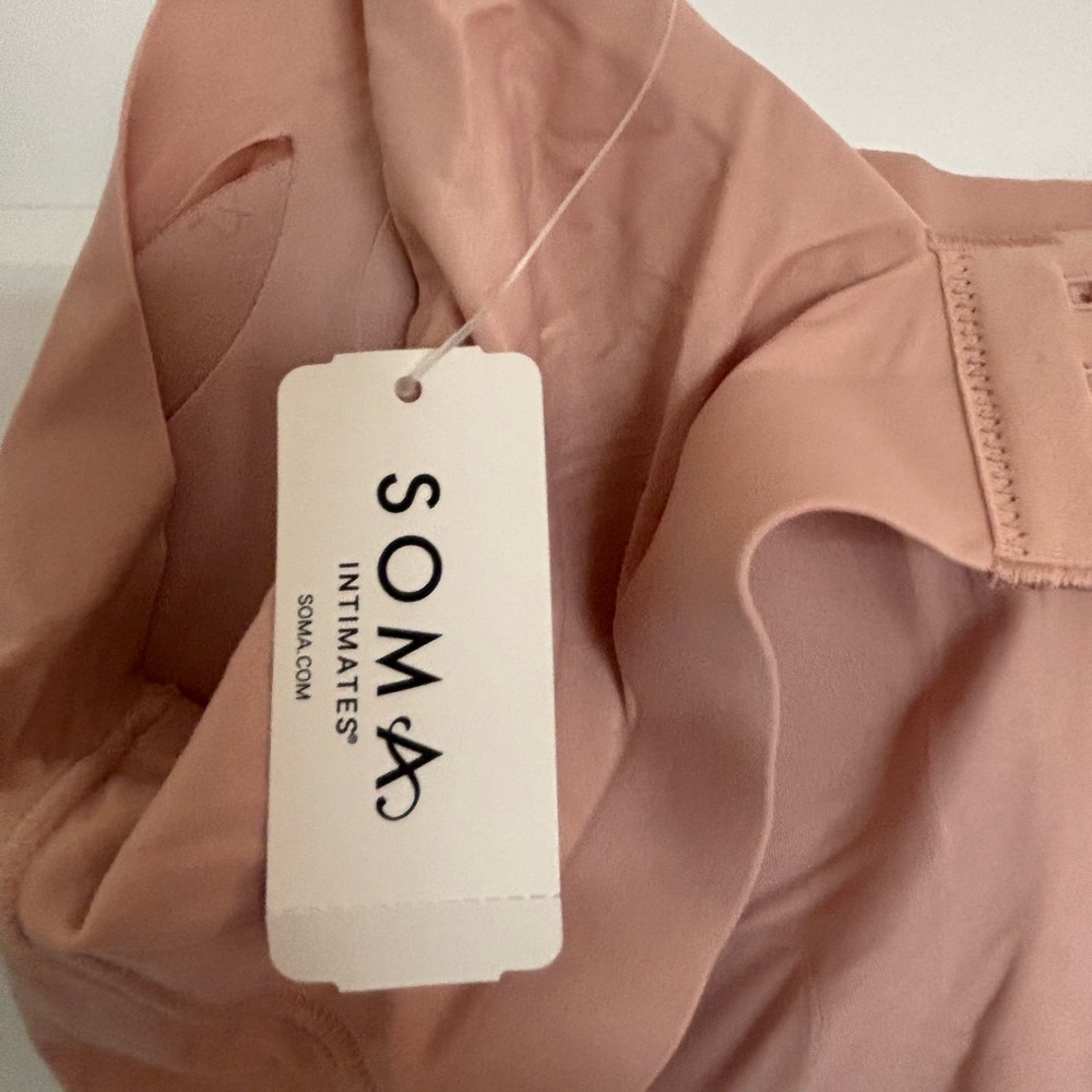 NWT. Soma Women's Blush Adjustable Bralette - Picture 4 of 5